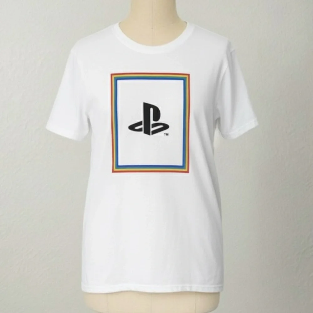 NWOT PlayStation graphic tee
